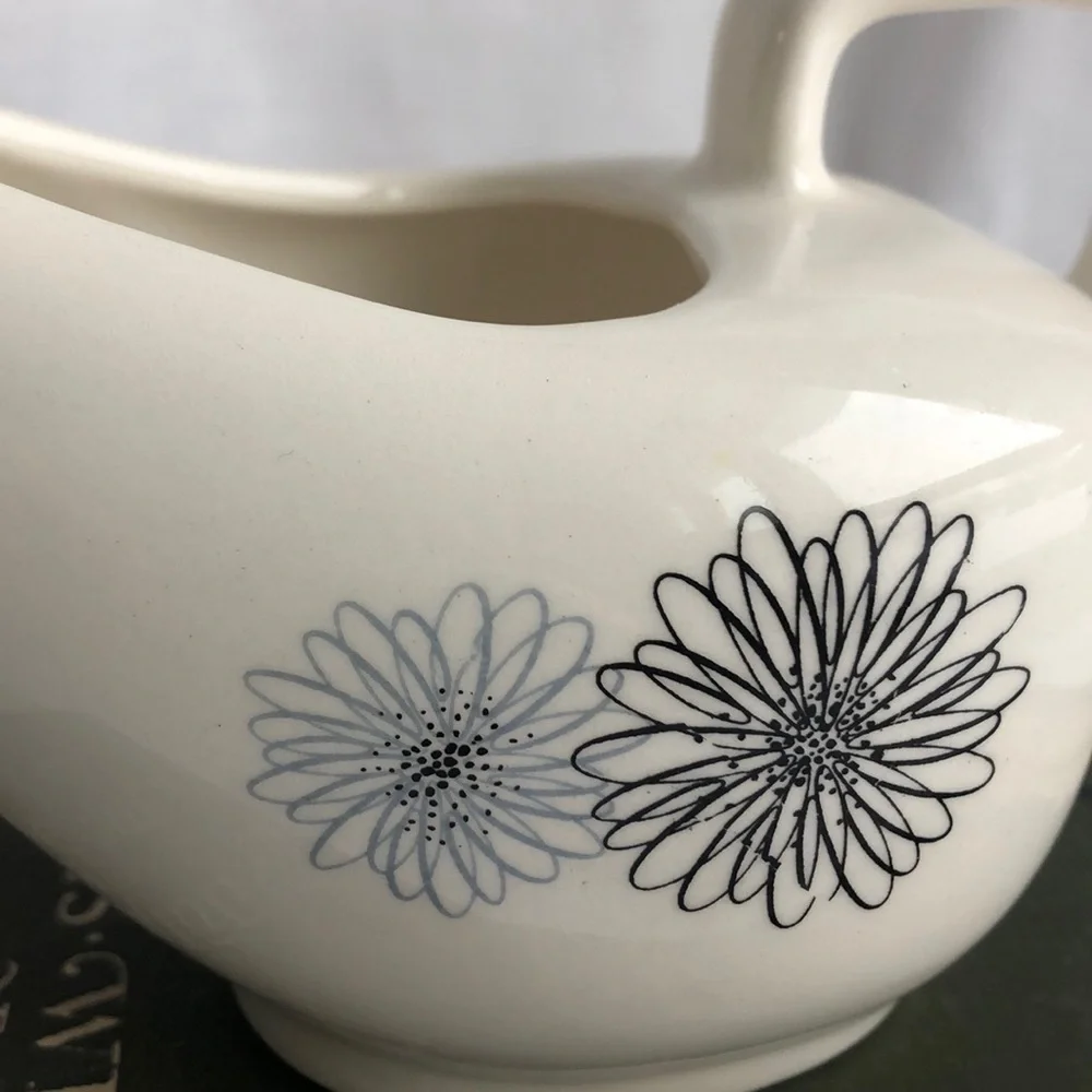 Mid century Salem pen & pencil off white creamer